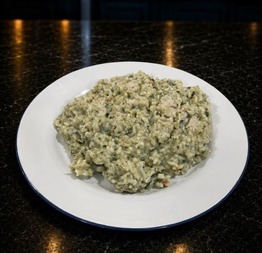 Risotto de espinaca, roquefort y pollo