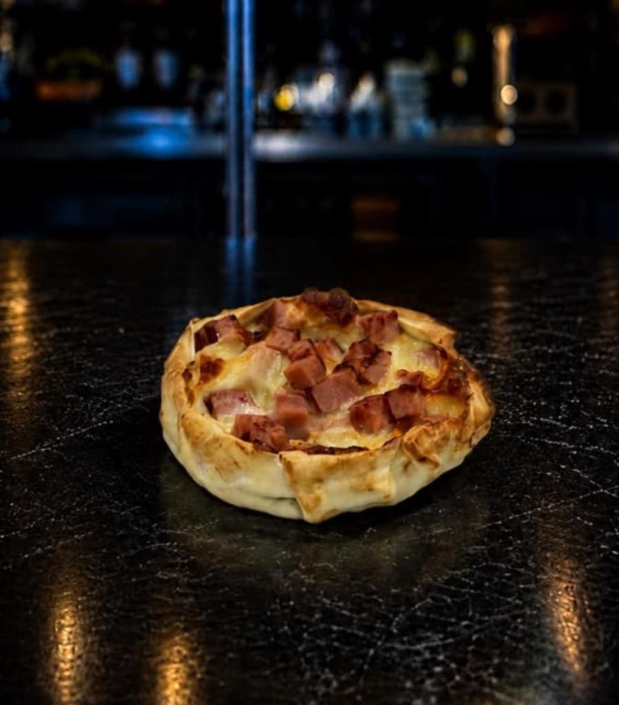 Tartaleta de jamón y queso